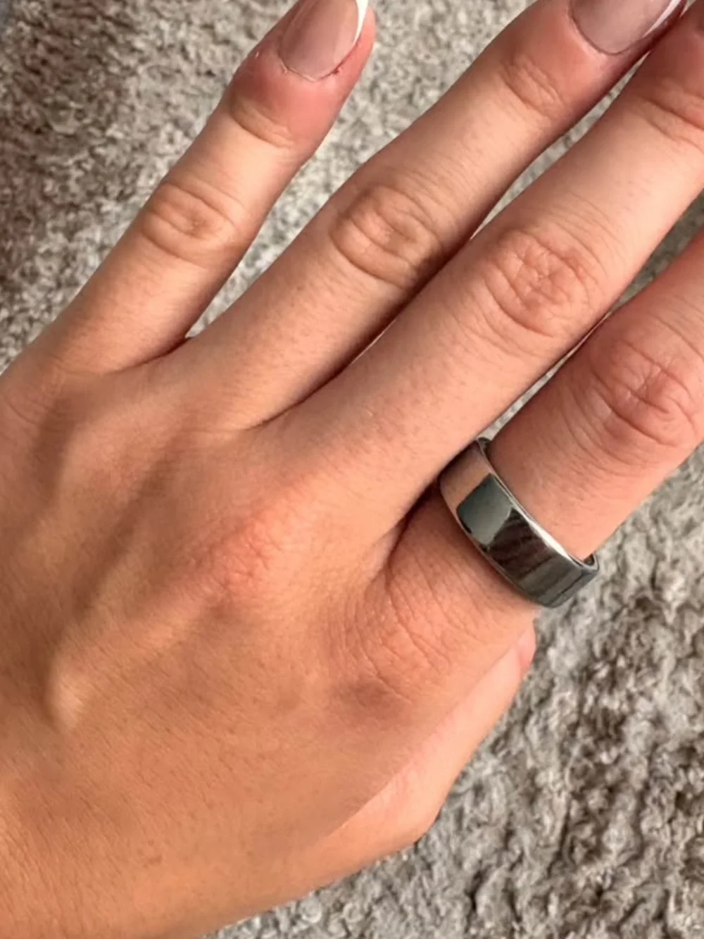 Oura ring 4 size 9